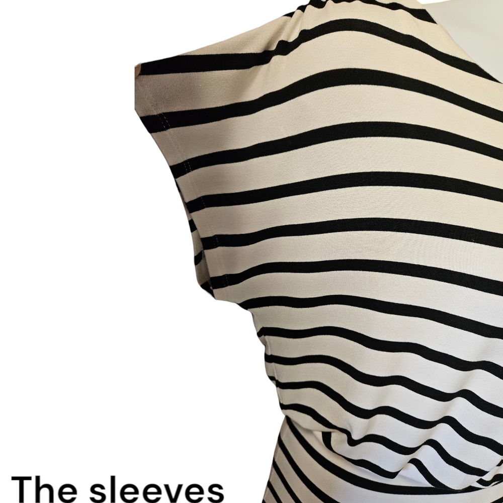 White House Black Market Classic black & white Striped fitted Top Oversized! - Picture 5 of 12